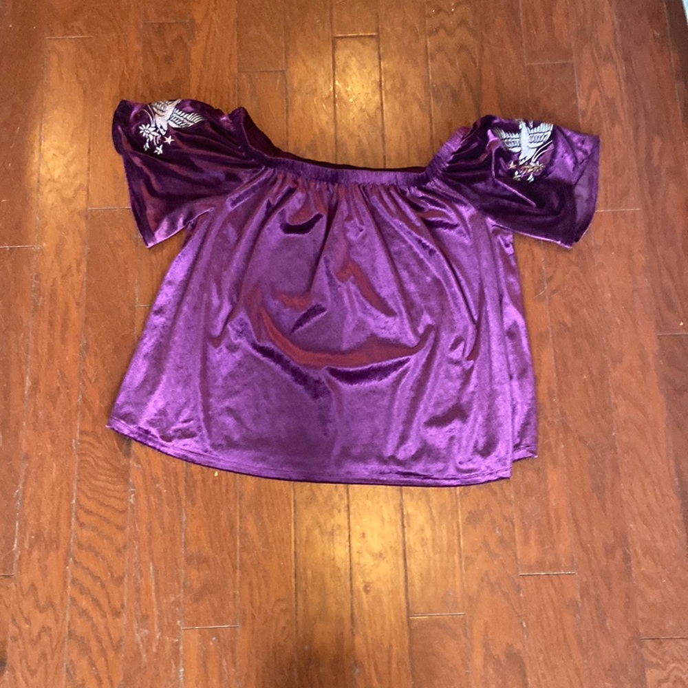 Super soft and cute tee shirt